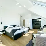 アパートホテル Blackhome I Contactless Check-in グラーツ
