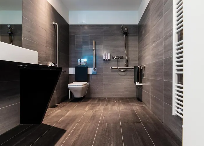 Blackhome I Contactless Check-in Aparthotel