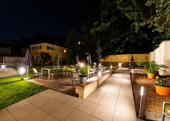 Blackhome I Contactless Check-in