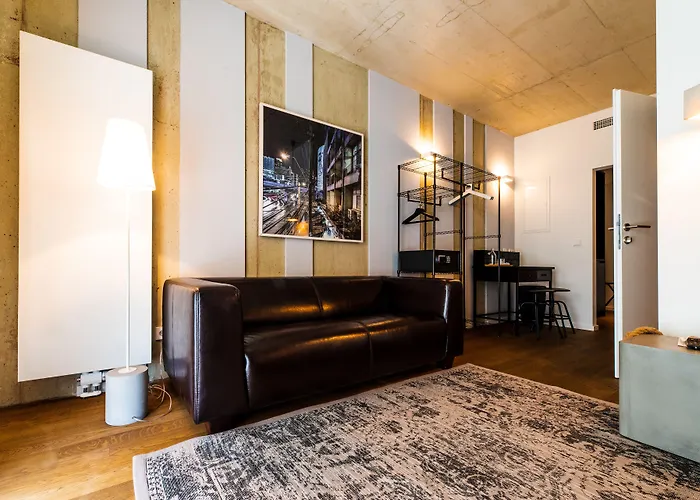 Blackhome I Contactless Check-in 4* Graz