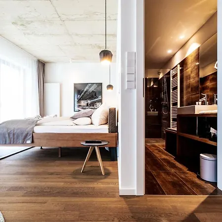Blackhome I Contactless Check-in 4* グラーツ