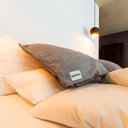 Aparthotel Blackhome I Contactless Check-in Graz