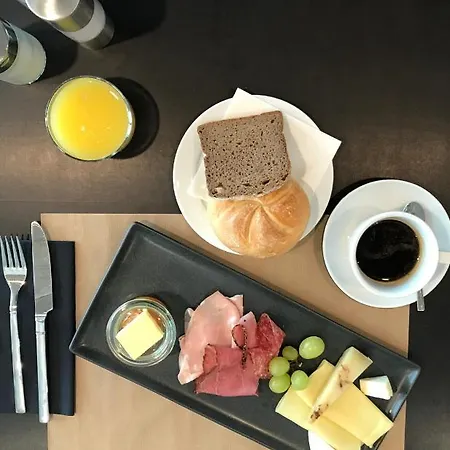 Blackhome I Contactless Check-in Graz
