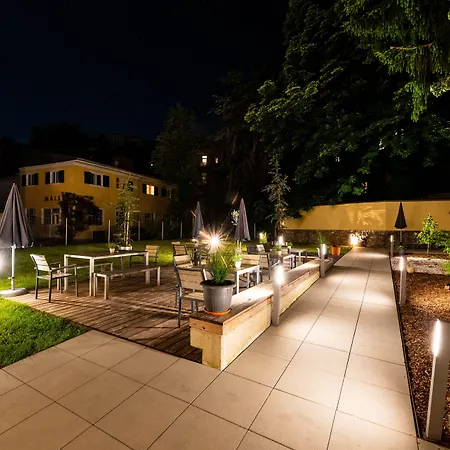 Blackhome I Contactless Check-in