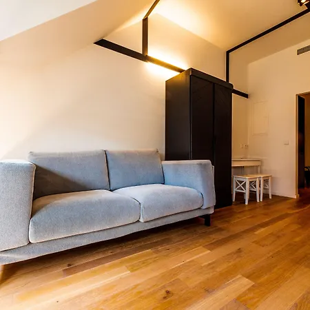 Lägenhetshotell Blackhome I Contactless Check-in