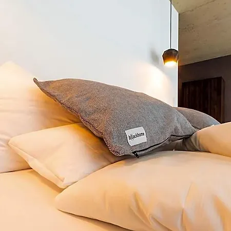 アパートホテル Blackhome I Contactless Check-in 4*