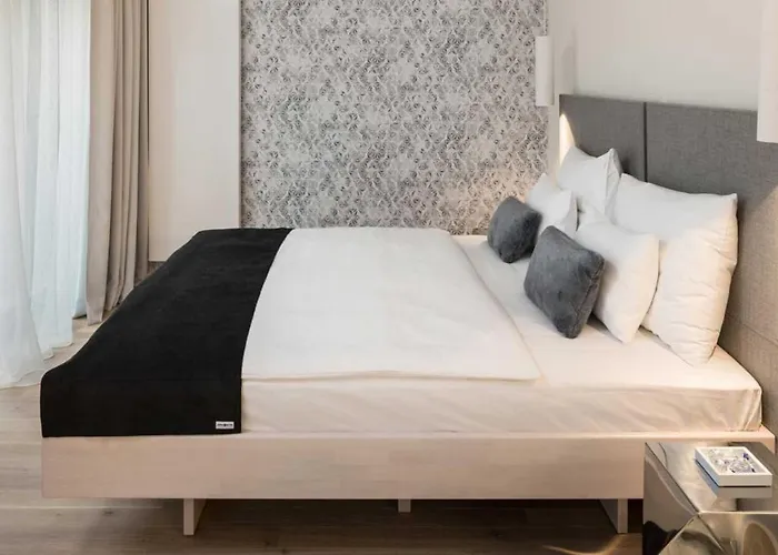 Apart Otel Blackhome I Contactless Check-in Graz