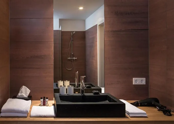 Blackhome I Contactless Check-in