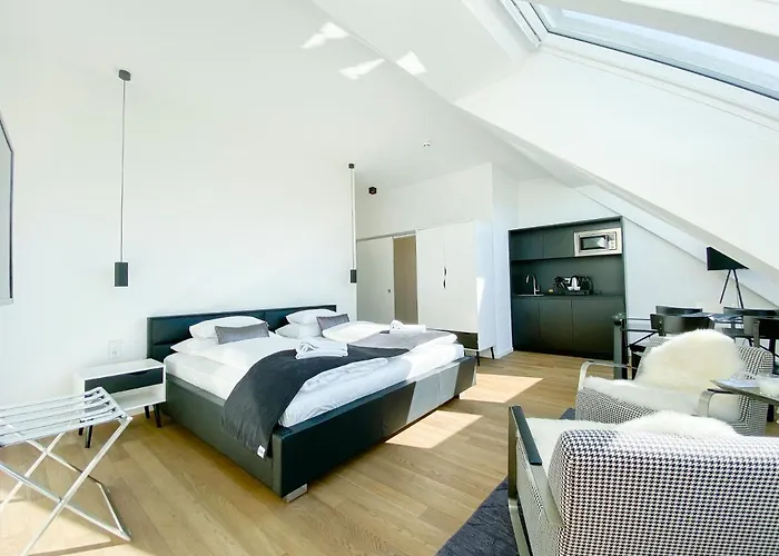 Apart Otel Blackhome I Contactless Check-in Graz