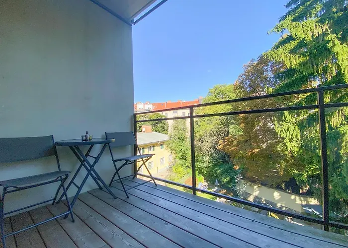 Apartmanhotel Blackhome I Contactless Check-in 4*