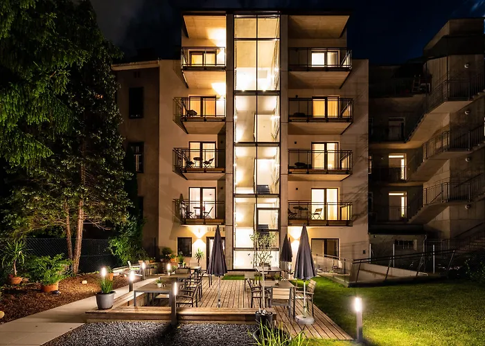 Blackhome I Contactless Check-in 4*